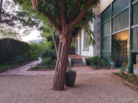Anglesey House Iconic Forbes CBD Heritage Home - Taree Accommodation 3