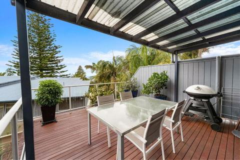 Angourie Blue 5 - Ocean Views - Taree Accommodation 4