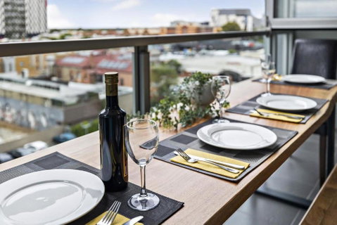 Aster - The Metropolitan Hideaway - Taree Accommodation 0