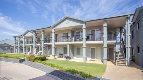 Apartment 16 - The Meridian - Taree Accommodation 0
