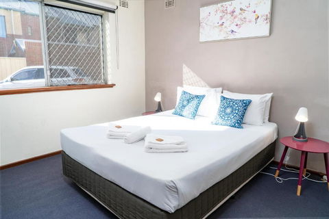 Apartment 3 Burswood - Taree Accommodation 0