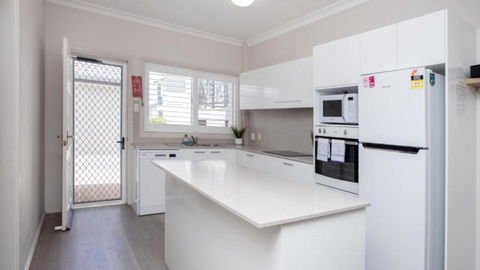 Apartment 30 - The Meridian - Taree Accommodation 2