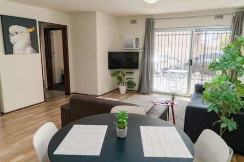 Apartment 4 Burswood - Taree Accommodation 0