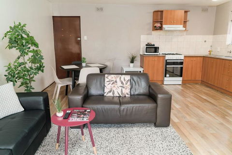 Apartment 4 Burswood - Taree Accommodation 2