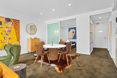 Apartment On Honeysuckle - Taree Accommodation 4