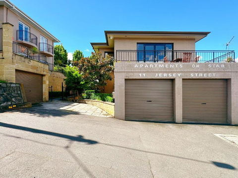 Apartment On Star Unit 1 - Taree Accommodation 0