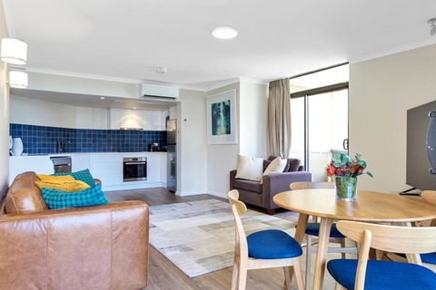 Apartment On Top Of The Park - Taree Accommodation 1