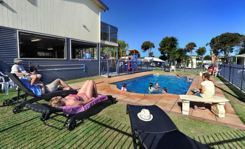 Apollo Bay Holiday Park - Taree Accommodation 2