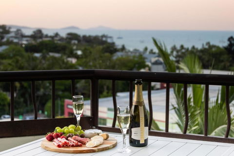 Aqua On The Edge - Taree Accommodation 1