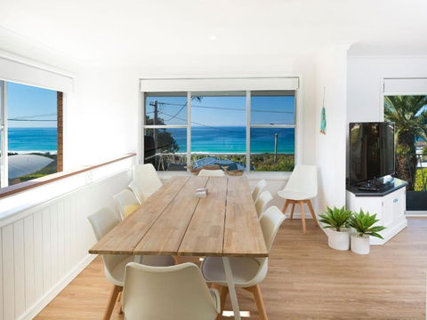 Aqua Palm With Sweeping One Mile Views - Taree Accommodation 1