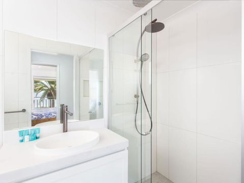 Aqua Palm With Sweeping One Mile Views - Taree Accommodation 4