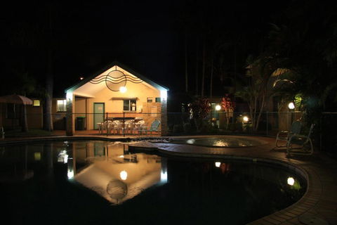 Aqua Villa Holiday Apartments - Taree Accommodation 1