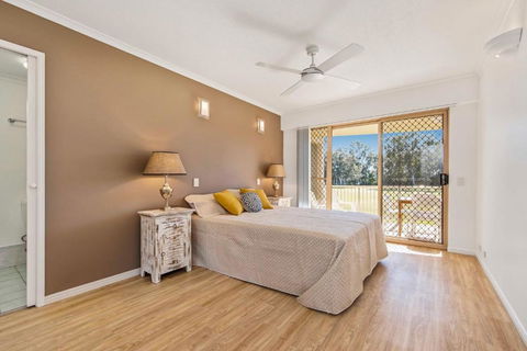 Aquarius Noosa - Taree Accommodation 4