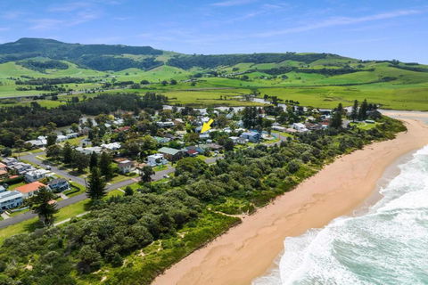 Araluen House Werri Beach Gerringong - Taree Accommodation 1
