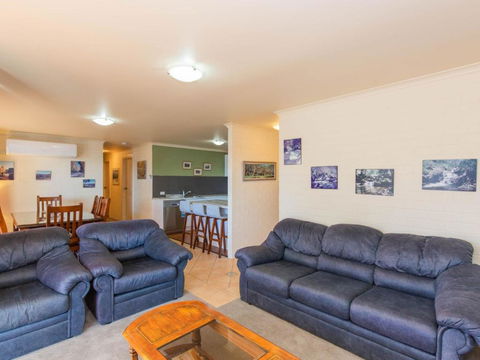 Aranda 3 25 Townsend Street - Taree Accommodation 4