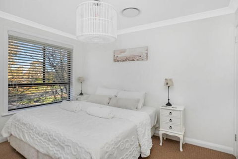Arborea Country Holiday House Catering For 14 To 16 Guests In The Heart Of Bowral - Taree Accommodation 3