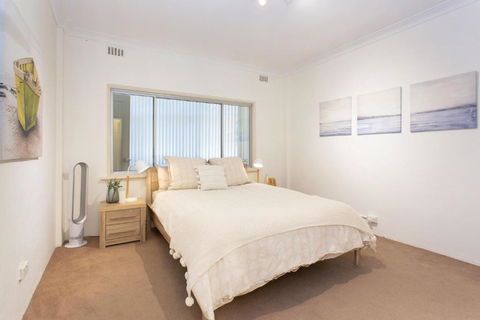 Arcadia Apartment - Cottesloe - Taree Accommodation 0