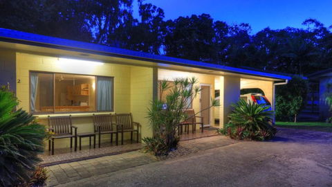 Arcadia Palms 2 - Taree Accommodation 0