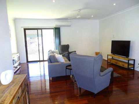 Ardy House - Taree Accommodation 2
