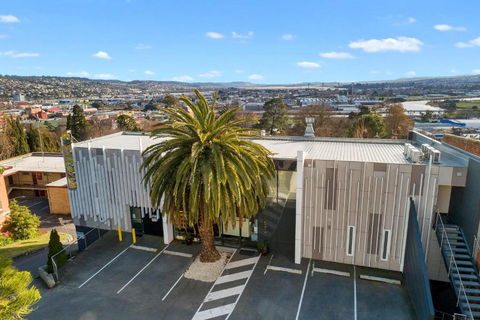 Areca Launceston - Taree Accommodation 2