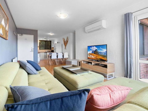 Aspen Court 8 - Taree Accommodation 1