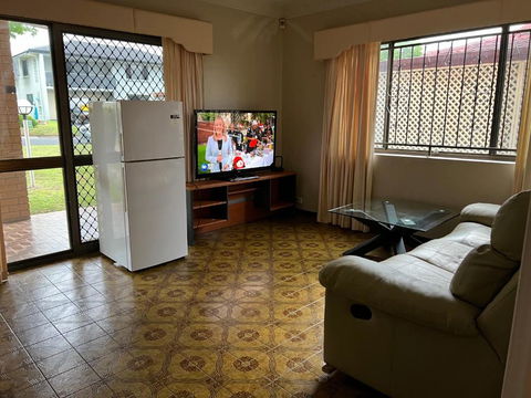 Aspley Large Room & Share Bathroom With Other Guests - Taree Accommodation 2