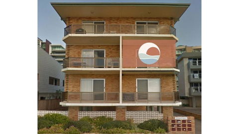 At The Beach, Debra Court Unit 5 - Taree Accommodation 4