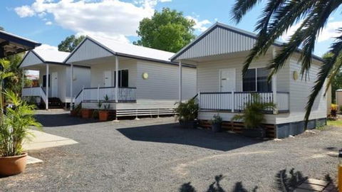 Augathella Palms Motel - Taree Accommodation 4
