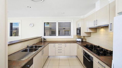 Aurora Cabarita Close To Beach, Shops, Cafes Accom Holidays - Taree Accommodation 3