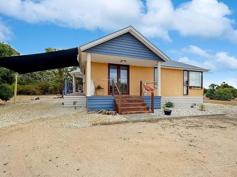 Aurora Cottages - Mountain View - Taree Accommodation 2