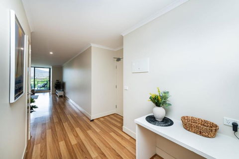 Avenue 16 - Taree Accommodation 2