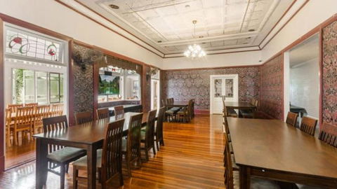 Avenues Xchange - Taree Accommodation 1