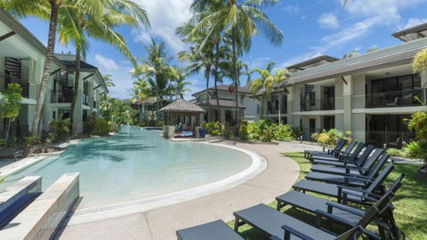AZURE 125 Port Douglas - Taree Accommodation 0
