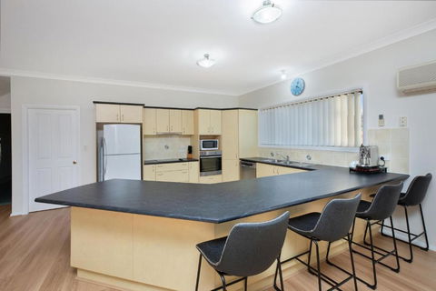 Baywood Breeze - Taree Accommodation 4