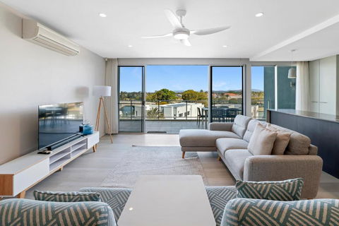 Azzura Greens Resort - Taree Accommodation 2