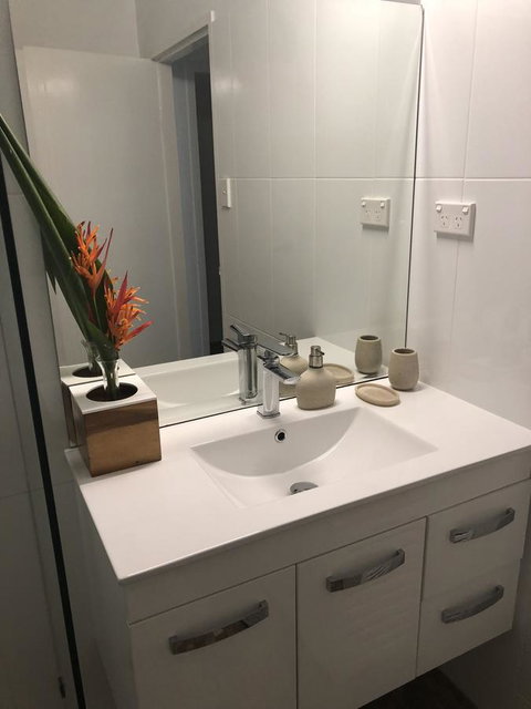 Cairns Beach House Our Oasis - Taree Accommodation 29