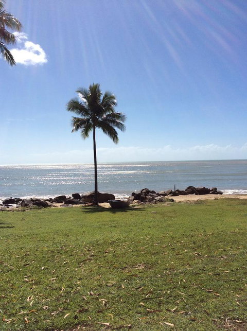 Cairns Beach House Our Oasis - Taree Accommodation 3