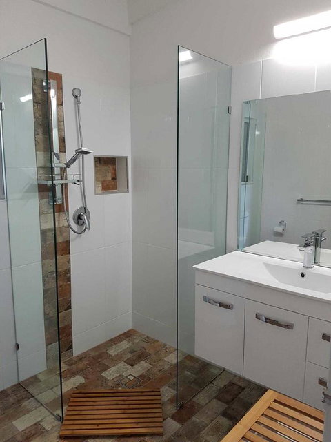 Cairns Beach House Our Oasis - Taree Accommodation 27