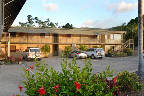 Whitsunday Waterfront Apartments - Taree Accommodation 33