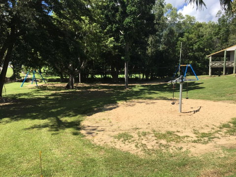 Whitsunday Waterfront Apartments - Taree Accommodation 31