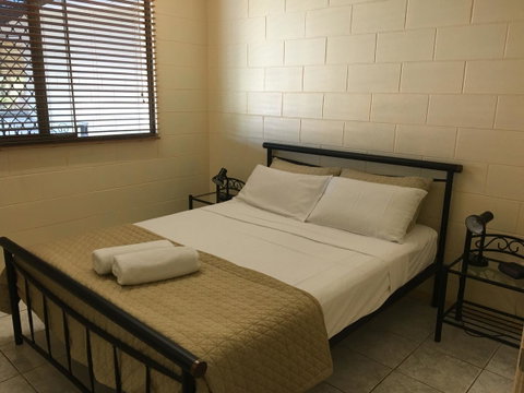 Whitsunday Waterfront Apartments - Taree Accommodation 30