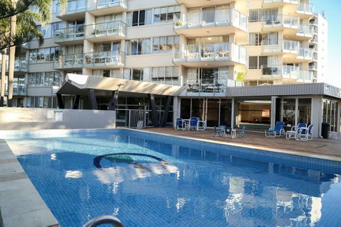 Pacific Regis Beachfront Holiday Apartments - Taree Accommodation 9