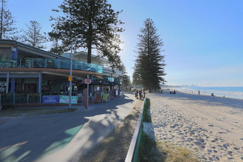 Pacific Regis Beachfront Holiday Apartments - Taree Accommodation 17