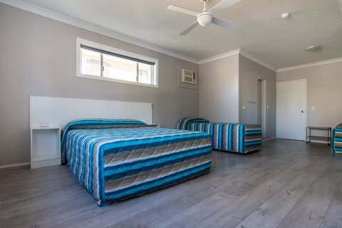 Burleigh Gold Coast Motel - Taree Accommodation 1