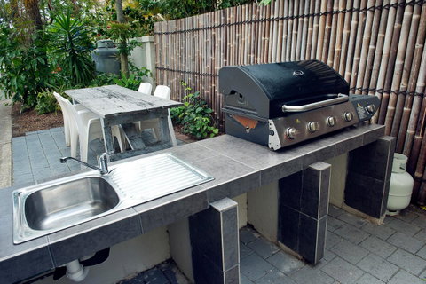 Burleigh Gold Coast Motel - Taree Accommodation 23