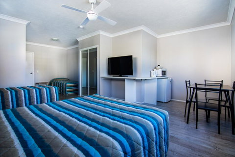 Burleigh Gold Coast Motel - Taree Accommodation 2