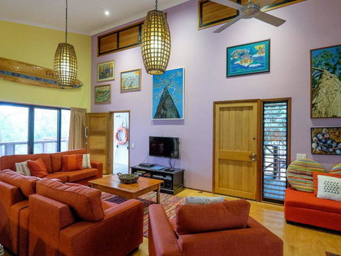 Five Bimba (Tractor House) - Taree Accommodation 9