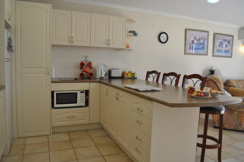 Burleigh Palms Holiday Apartments - Taree Accommodation 18