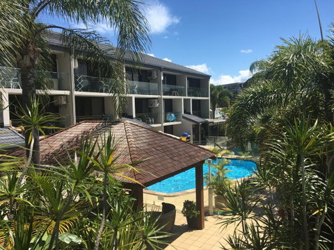 Burleigh Palms Holiday Apartments - Taree Accommodation 0