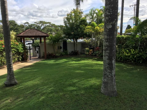 Burleigh Palms Holiday Apartments - Taree Accommodation 21